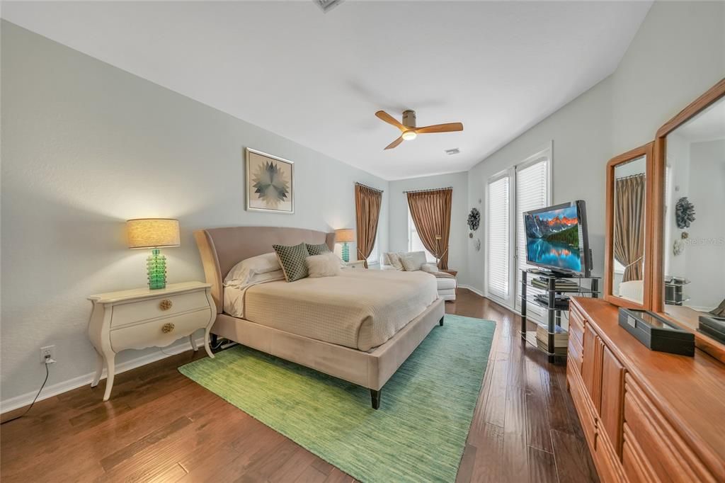 Active With Contract: $449,000 (3 beds, 2 baths, 2214 Square Feet)