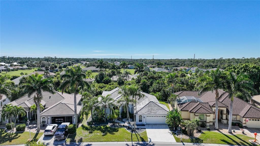 Active With Contract: $449,000 (3 beds, 2 baths, 2214 Square Feet)