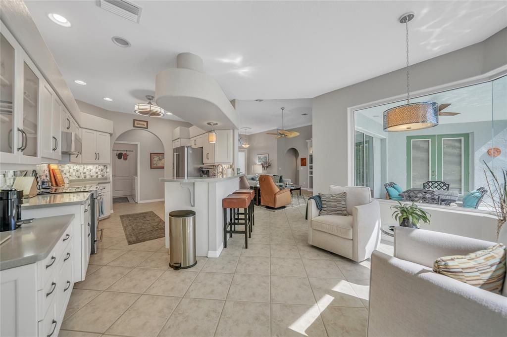 Active With Contract: $449,000 (3 beds, 2 baths, 2214 Square Feet)