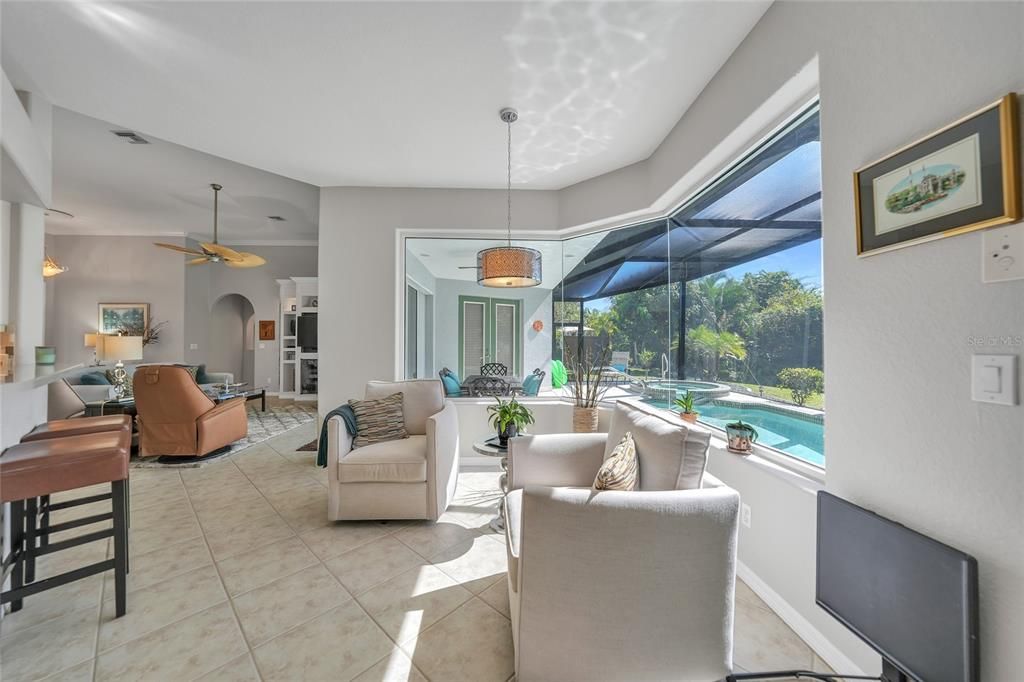 Active With Contract: $449,000 (3 beds, 2 baths, 2214 Square Feet)