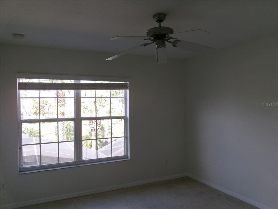 На продажу: $345,900 (4 спален, 3 ванн, 1884 Квадратных фут)