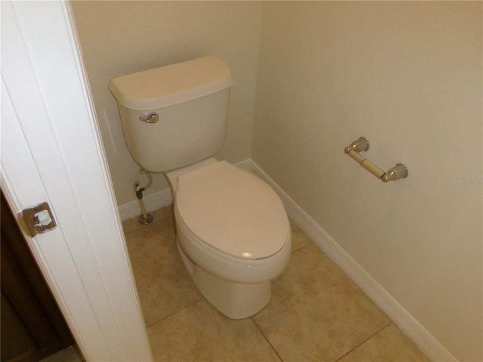 На продажу: $345,900 (4 спален, 3 ванн, 1884 Квадратных фут)