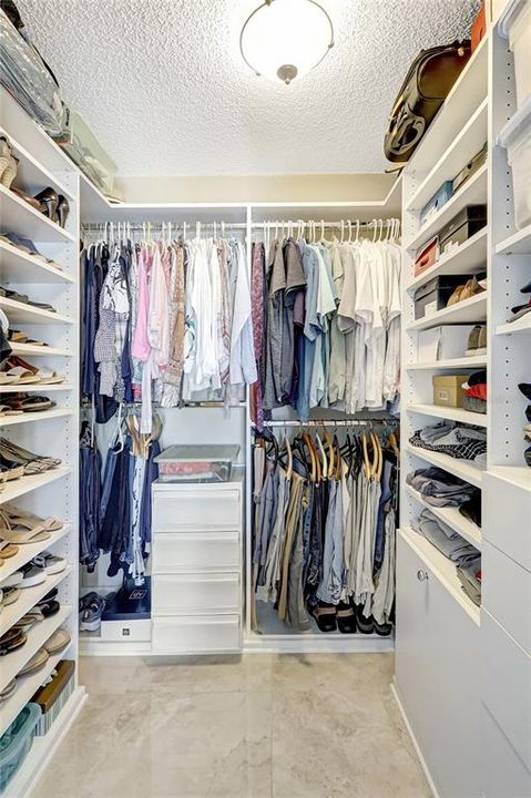 待售: $949,999 (3 贝兹, 2 浴室, 1918 平方英尺)