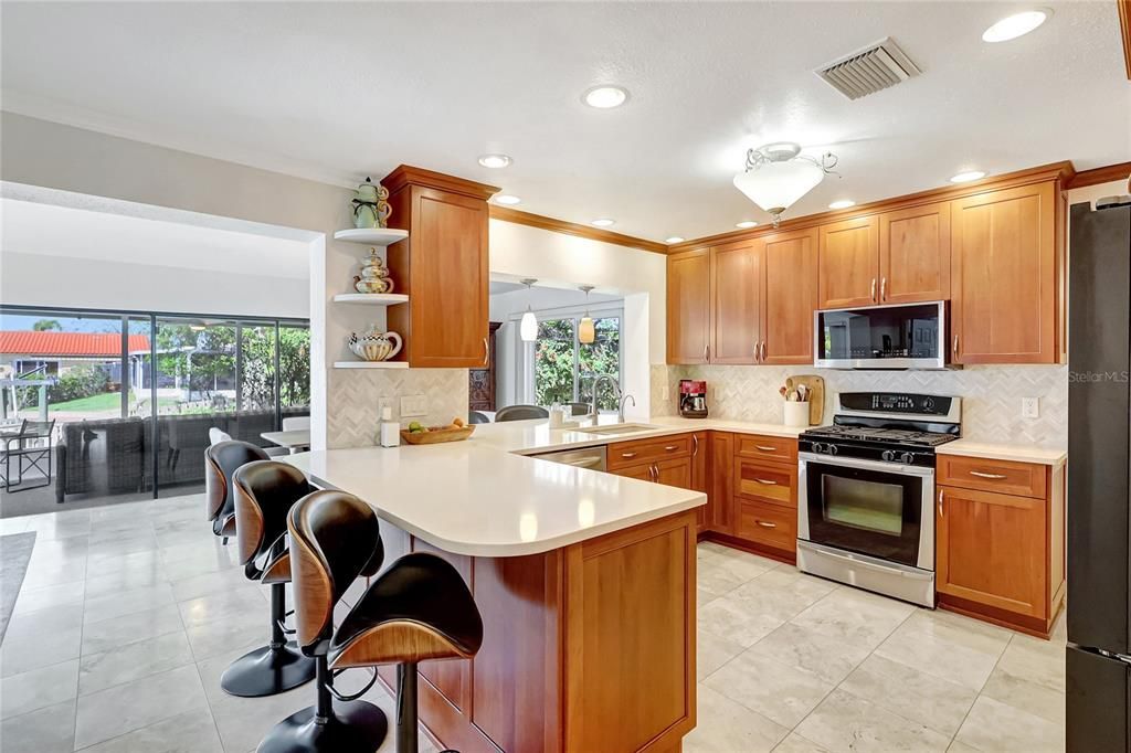 待售: $949,999 (3 贝兹, 2 浴室, 1918 平方英尺)