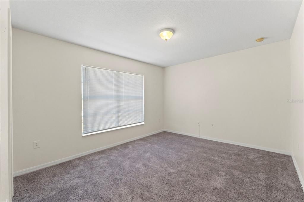 For Sale: $329,000 (4 beds, 2 baths, 2309 Square Feet)