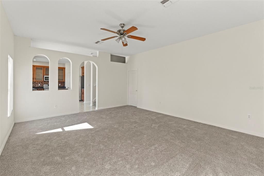 For Sale: $329,000 (4 beds, 2 baths, 2309 Square Feet)