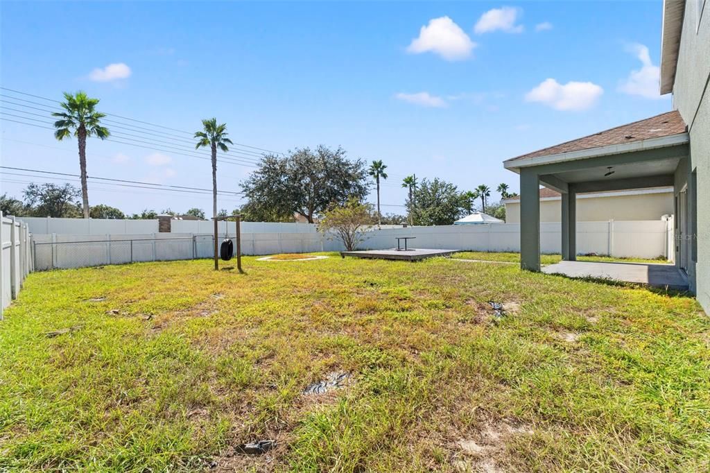 For Sale: $329,000 (4 beds, 2 baths, 2309 Square Feet)