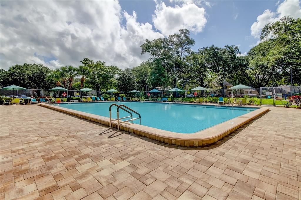 En Venta: $185,000 (2 camas, 2 baños, 900 Pies cuadrados)