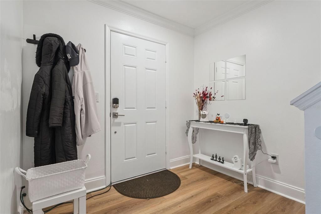 For Sale: $520,000 (3 beds, 2 baths, 1640 Square Feet)