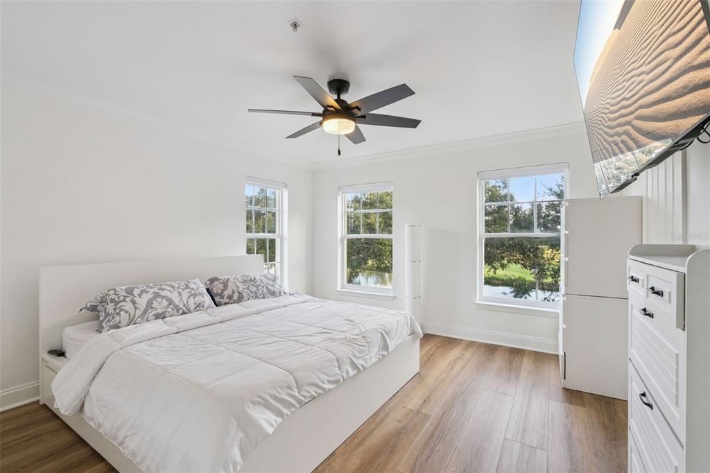 For Sale: $520,000 (3 beds, 2 baths, 1640 Square Feet)