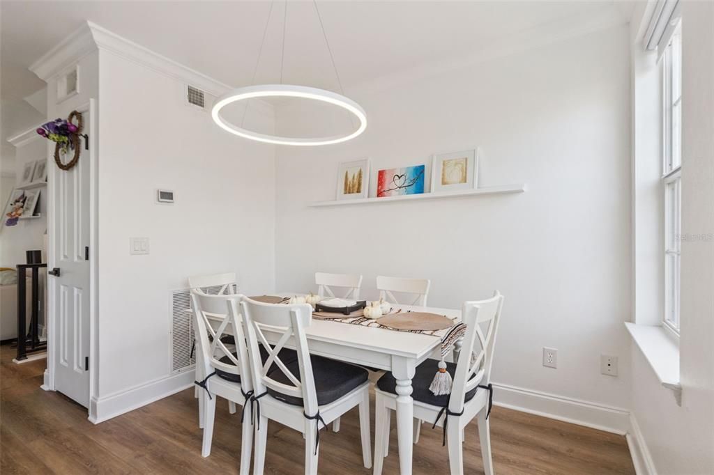 For Sale: $520,000 (3 beds, 2 baths, 1640 Square Feet)