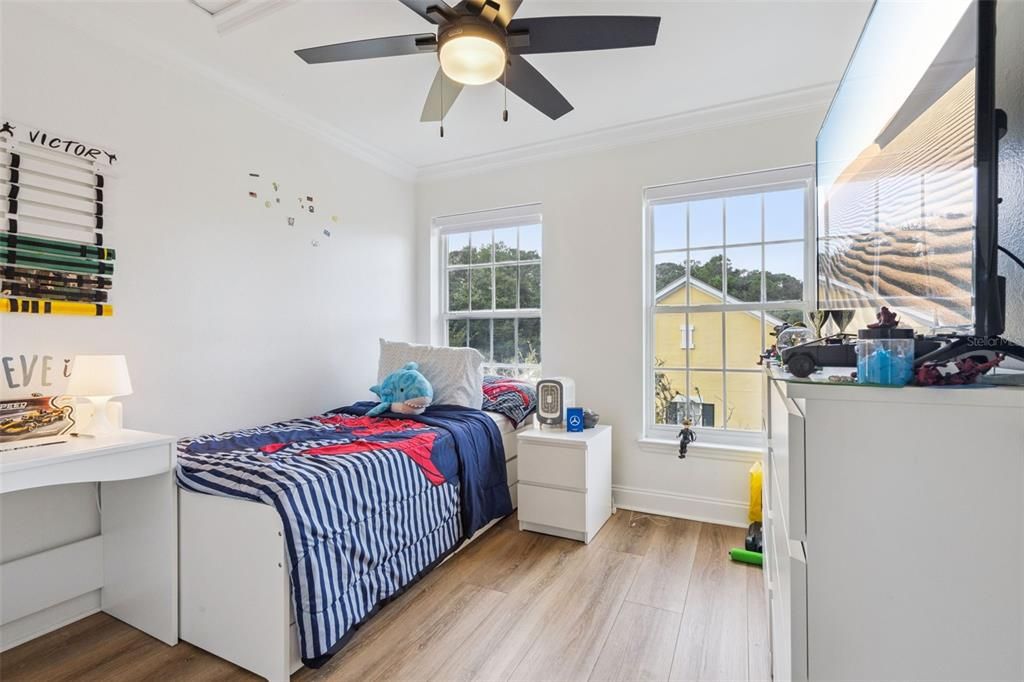 For Sale: $520,000 (3 beds, 2 baths, 1640 Square Feet)