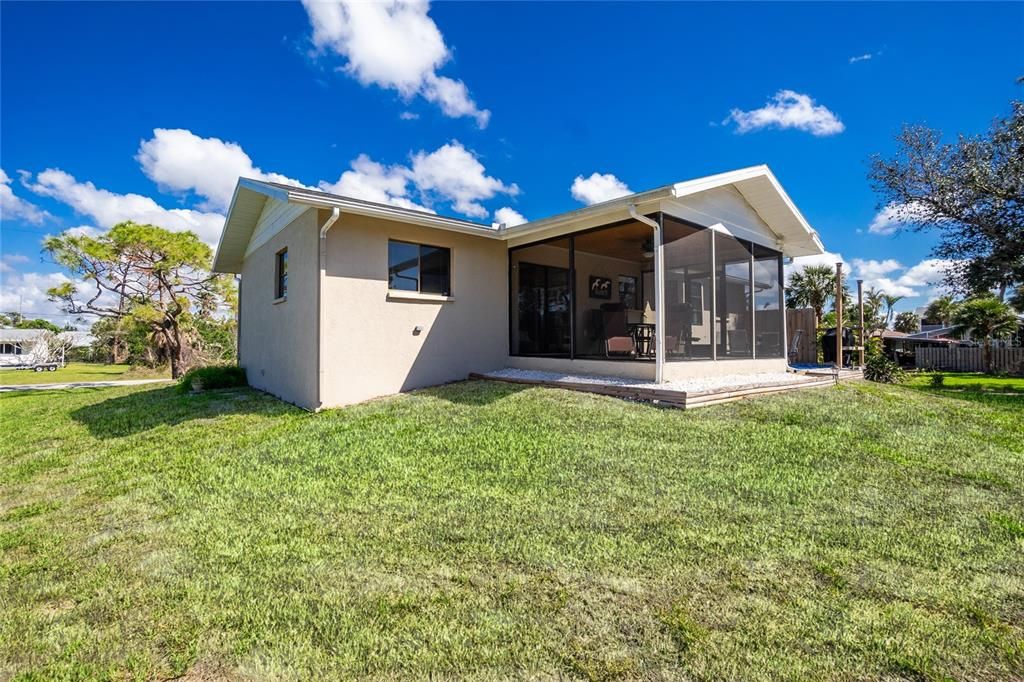 Active With Contract: $239,000 (2 beds, 2 baths, 1020 Square Feet)