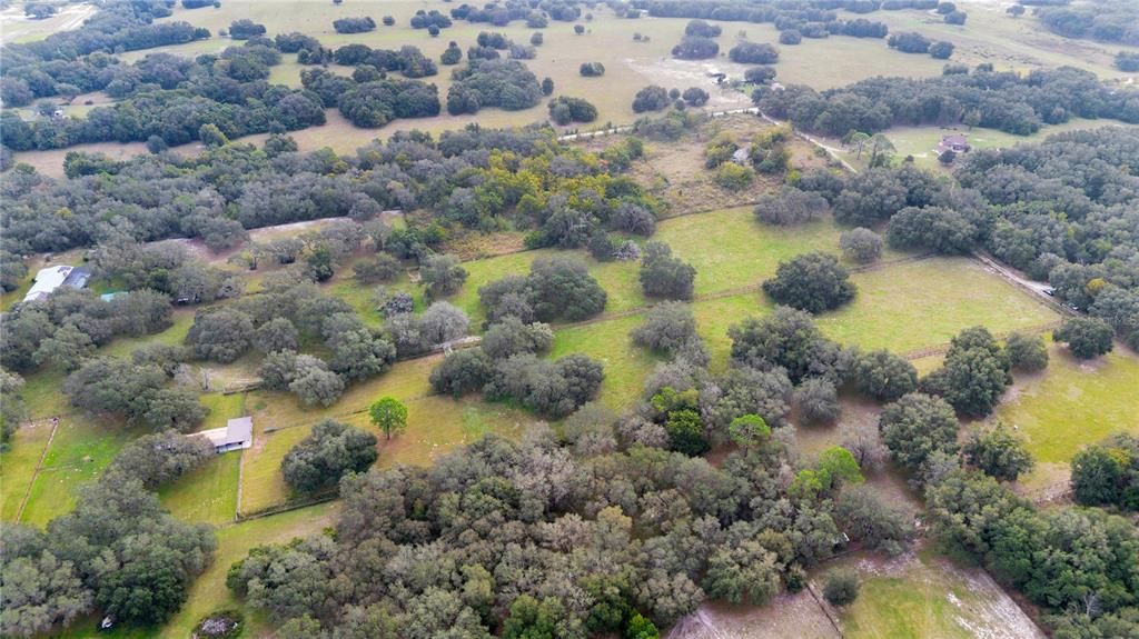 待售: $508,000 (9.85 acres)