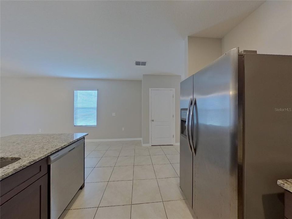 出租: $2,149 (3 贝兹, 2 浴室, 1516 平方英尺)