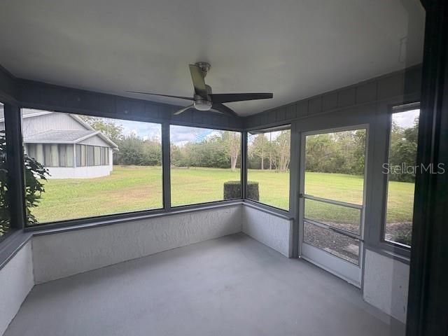 For Rent: $1,750 (2 beds, 2 baths, 900 Square Feet)