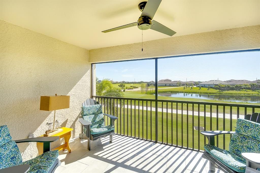 待售: $427,400 (2 贝兹, 2 浴室, 1355 平方英尺)