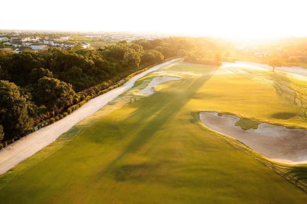 待售: $427,400 (2 贝兹, 2 浴室, 1355 平方英尺)