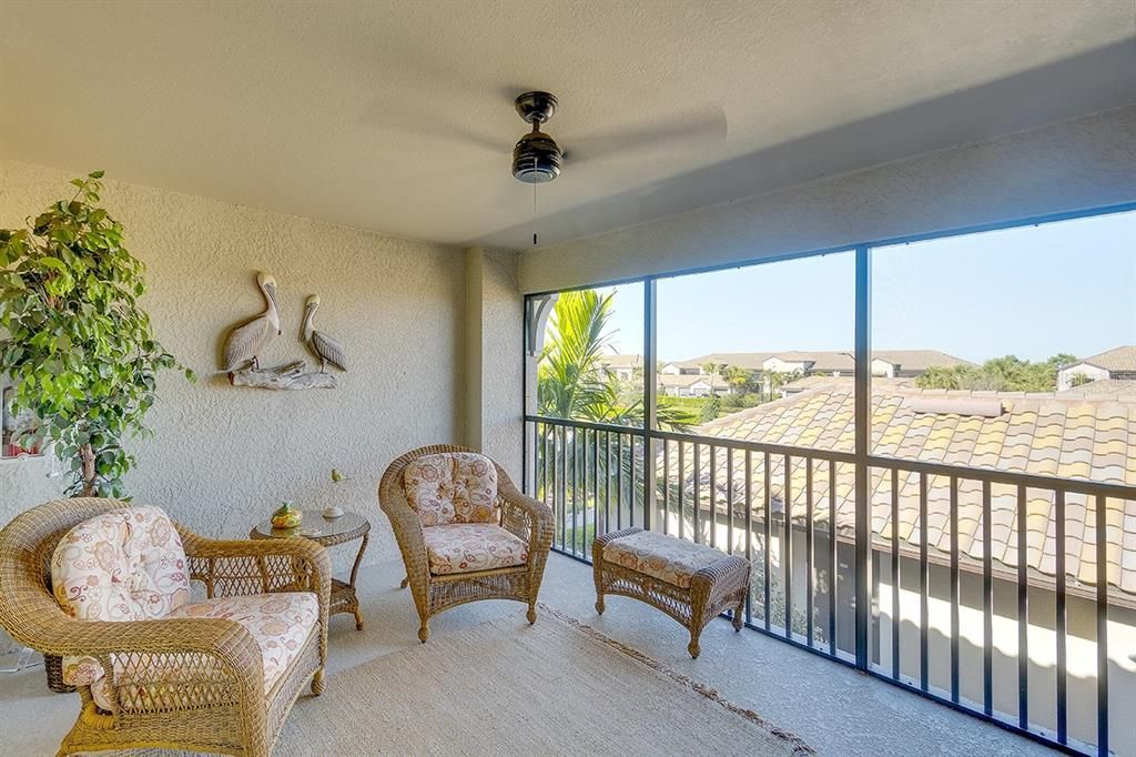 待售: $427,400 (2 贝兹, 2 浴室, 1355 平方英尺)