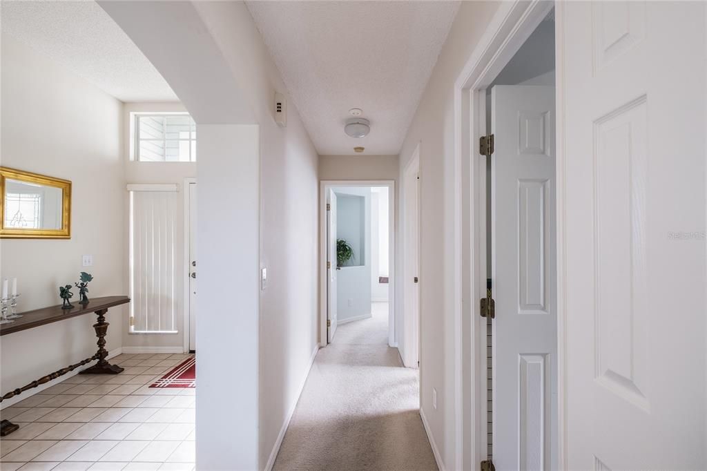 En Venta: $539,900 (4 camas, 2 baños, 1921 Pies cuadrados)