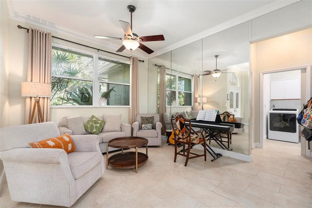 Active With Contract: $625,000 (3 beds, 2 baths, 2541 Square Feet)