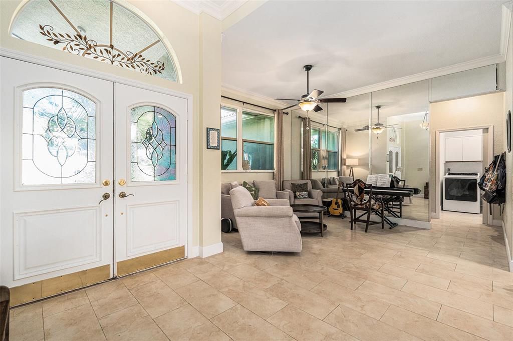 Active With Contract: $625,000 (3 beds, 2 baths, 2541 Square Feet)