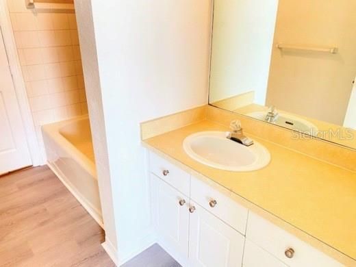 В аренду: $1,595 (2 спален, 2 ванн, 1083 Квадратных фут)