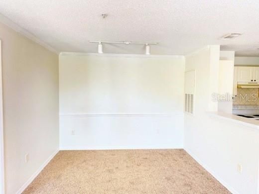 В аренду: $1,595 (2 спален, 2 ванн, 1083 Квадратных фут)