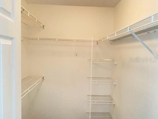 В аренду: $1,595 (2 спален, 2 ванн, 1083 Квадратных фут)