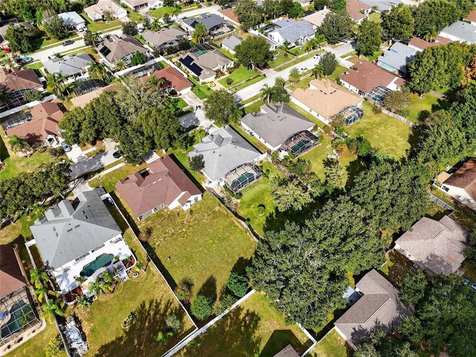 合同活跃: $449,990 (4 贝兹, 2 浴室, 2416 平方英尺)