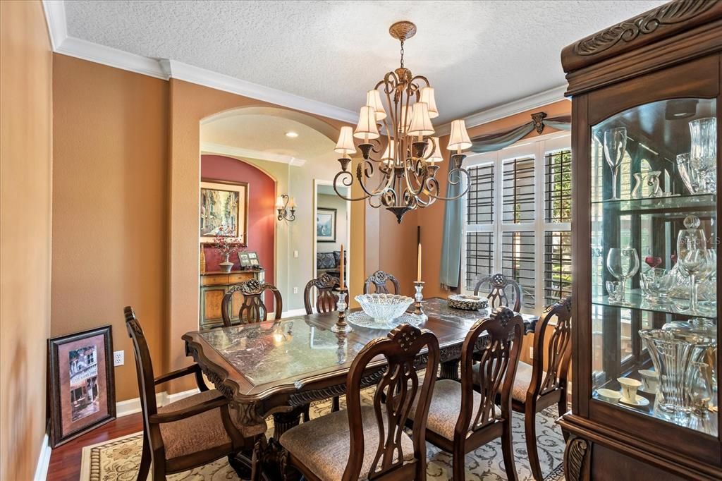 For Sale: $850,000 (4 beds, 3 baths, 2764 Square Feet)