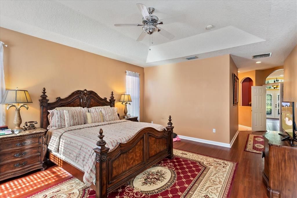 For Sale: $850,000 (4 beds, 3 baths, 2764 Square Feet)