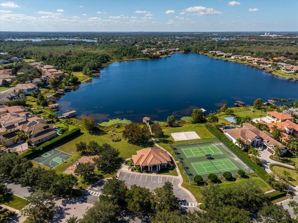 For Sale: $850,000 (4 beds, 3 baths, 2764 Square Feet)