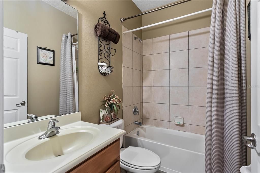 For Sale: $850,000 (4 beds, 3 baths, 2764 Square Feet)