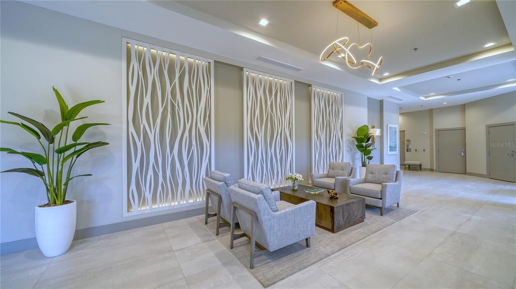 Под контрактом: $939,000 (2 спален, 2 ванн, 1380 Квадратных фут)