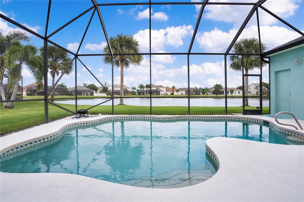 待售: $700,000 (4 贝兹, 3 浴室, 2488 平方英尺)