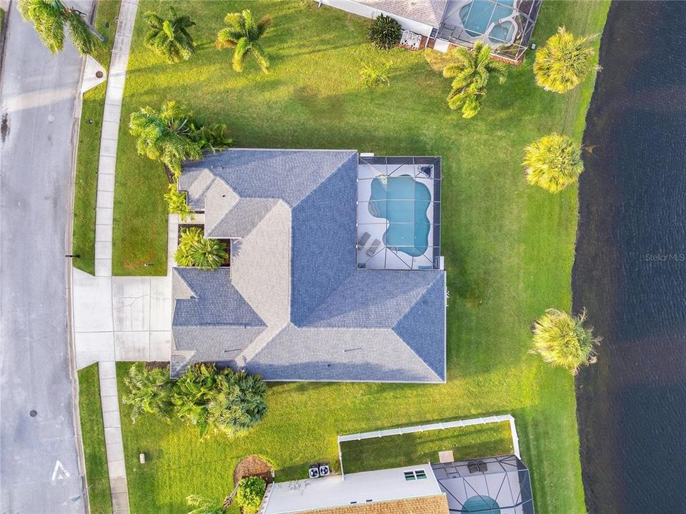 待售: $700,000 (4 贝兹, 3 浴室, 2488 平方英尺)