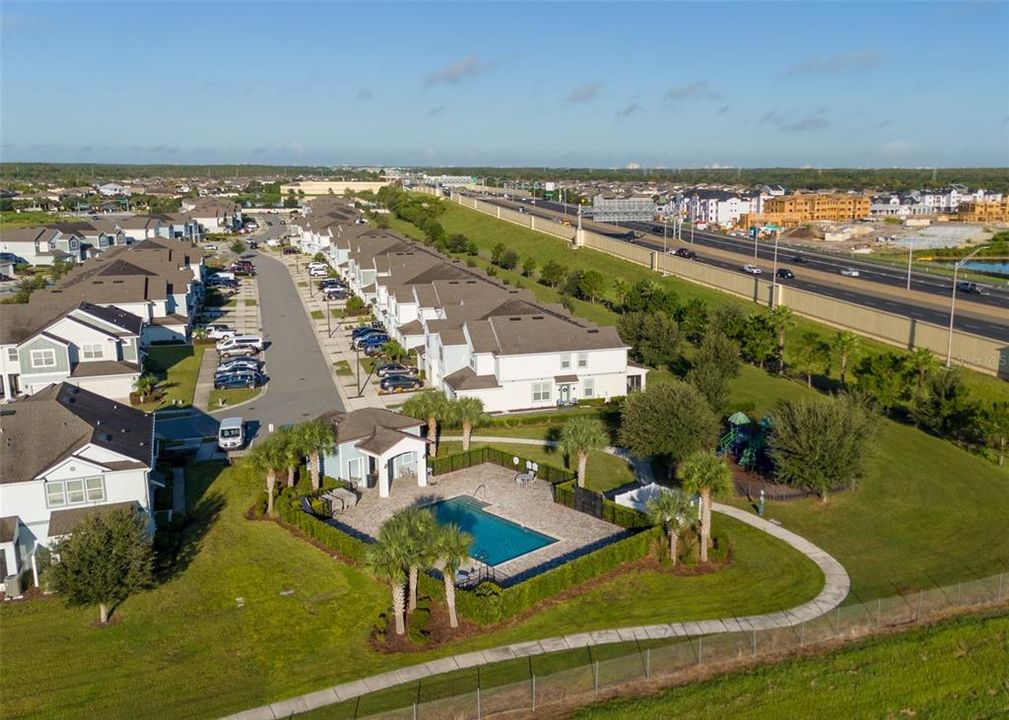 For Rent: $2,400 (3 beds, 2 baths, 1881 Square Feet)