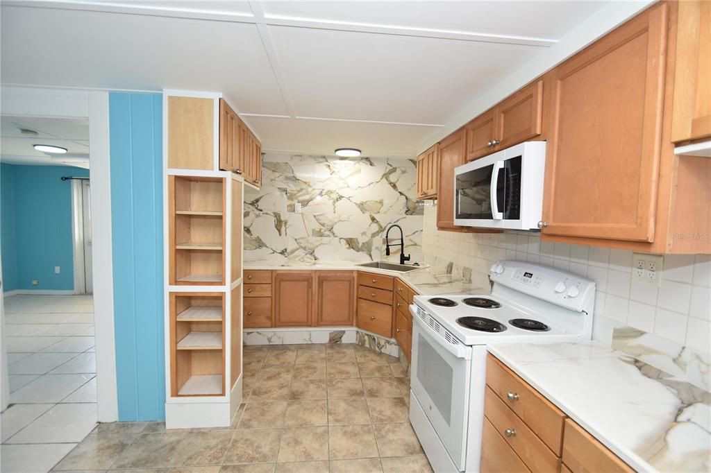 В аренду: $1,500 (2 спален, 1 ванн, 590 Квадратных фут)