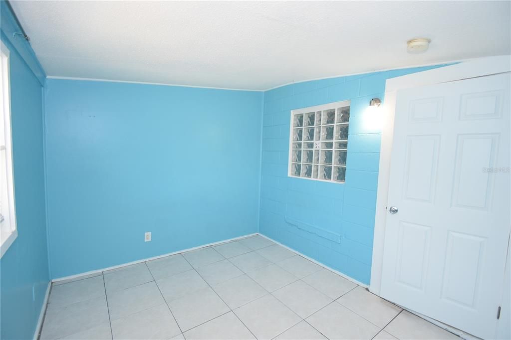 В аренду: $1,500 (2 спален, 1 ванн, 590 Квадратных фут)