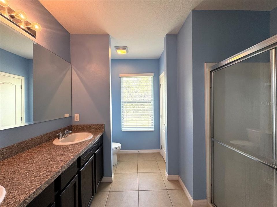 Active With Contract: $2,099 (3 beds, 2 baths, 1461 Square Feet)