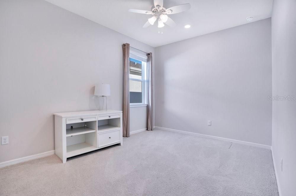 For Sale: $575,000 (4 beds, 2 baths, 2054 Square Feet)