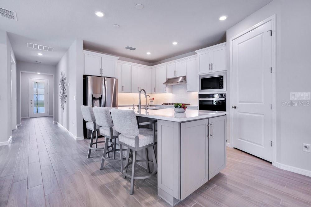 For Sale: $575,000 (4 beds, 2 baths, 2054 Square Feet)