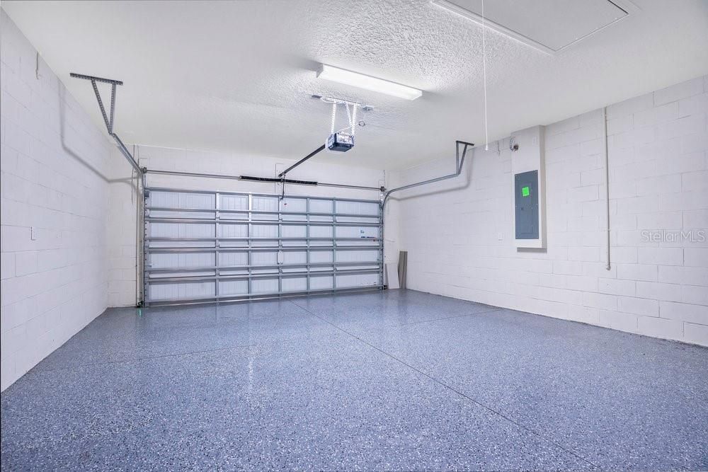 For Sale: $575,000 (4 beds, 2 baths, 2054 Square Feet)