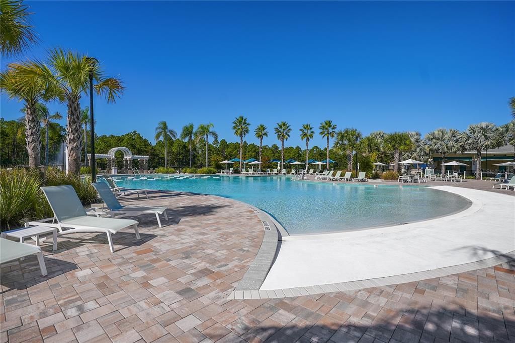 For Sale: $575,000 (4 beds, 2 baths, 2054 Square Feet)