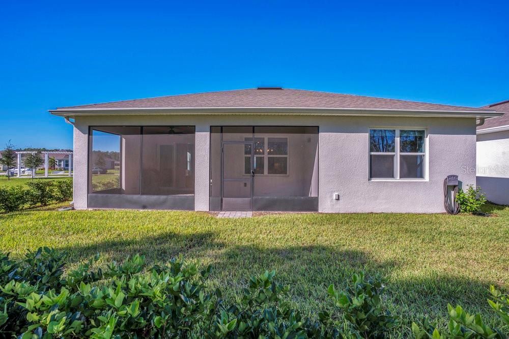 For Sale: $575,000 (4 beds, 2 baths, 2054 Square Feet)