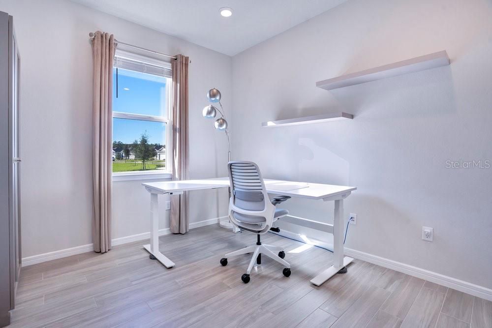 For Sale: $575,000 (4 beds, 2 baths, 2054 Square Feet)