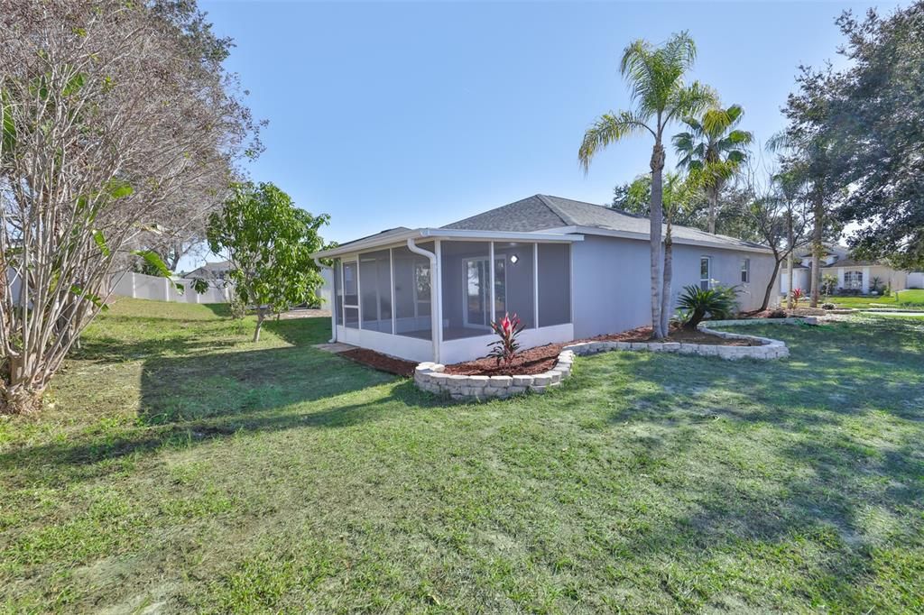 For Sale: $410,000 (3 beds, 2 baths, 1722 Square Feet)