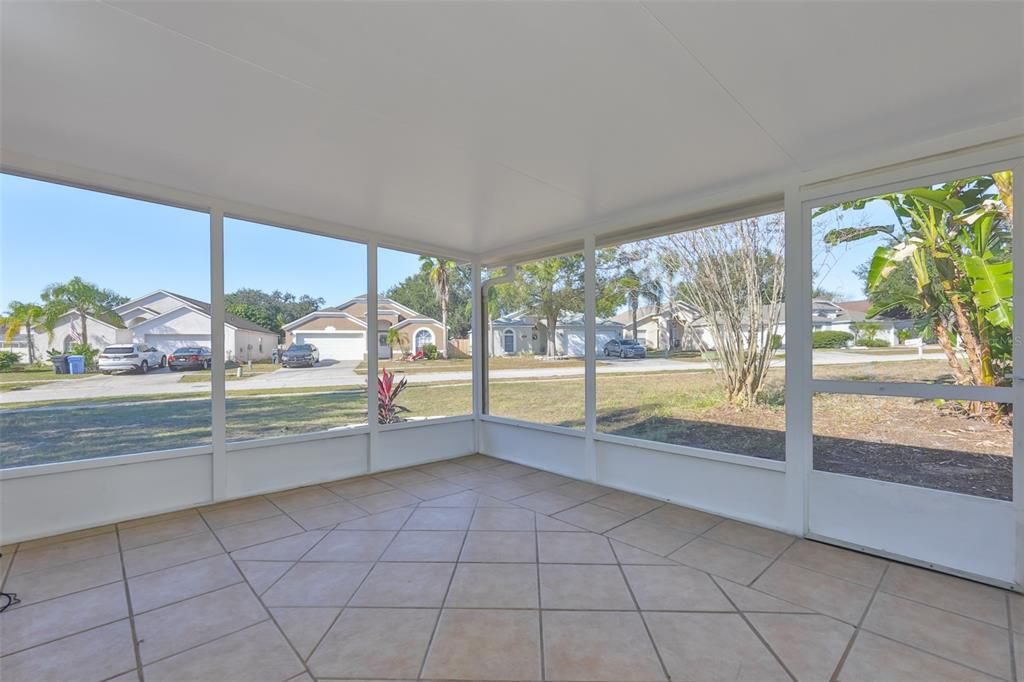 For Sale: $410,000 (3 beds, 2 baths, 1722 Square Feet)