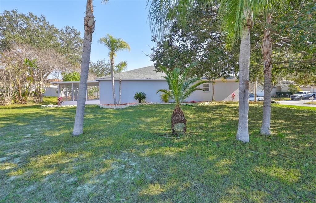 For Sale: $410,000 (3 beds, 2 baths, 1722 Square Feet)